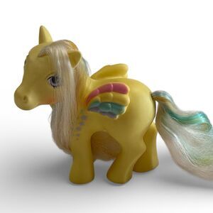 Vintage My Little Pony Ringlet Toy MLP Yellow W/ Wings Stars Multicolored Hair